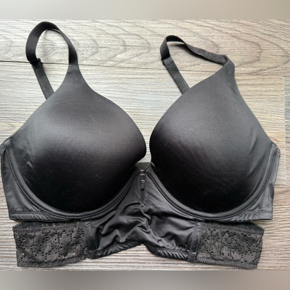 Very sexy Bra by Victoria secret‎ size 34DD